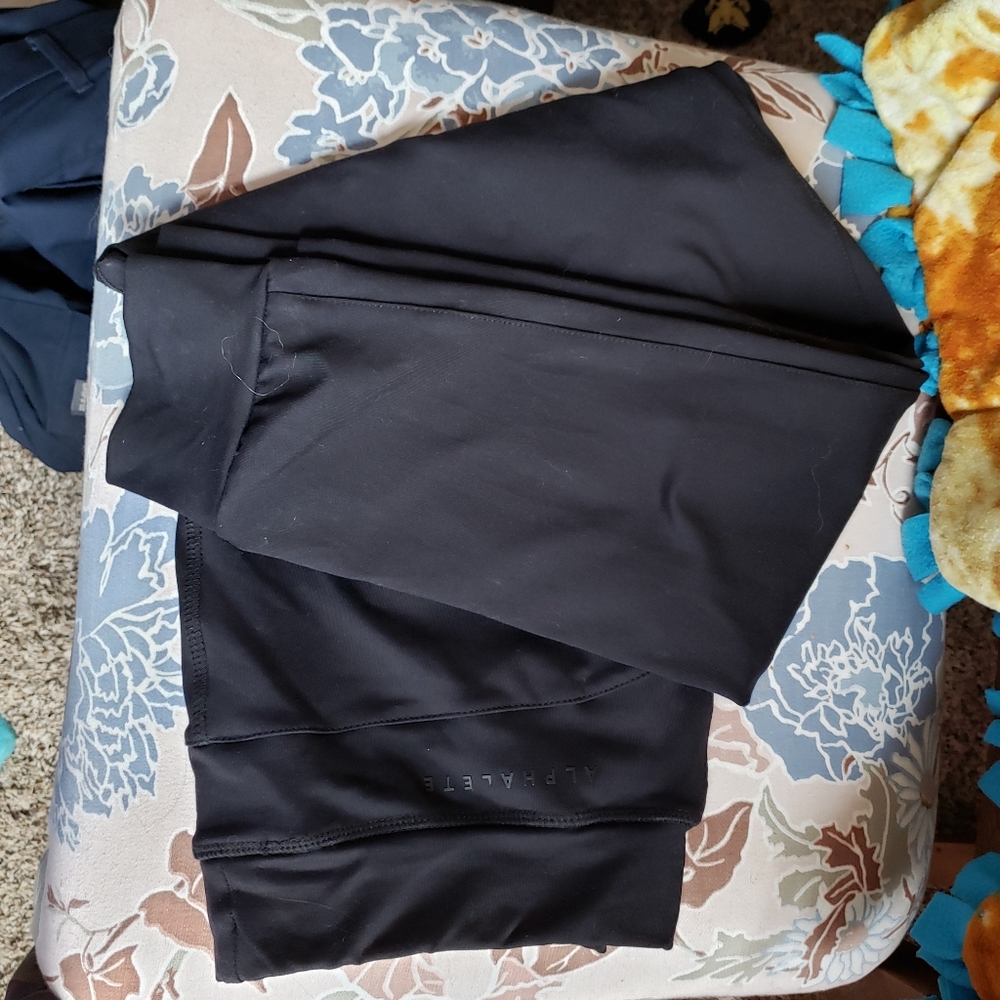 🔥SOLD🔥Alphalete Premium Joggers